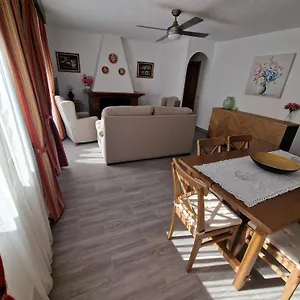 https://casa-sofia-en-grazalema-con-magnifica-chimenea.es-andalucia.com